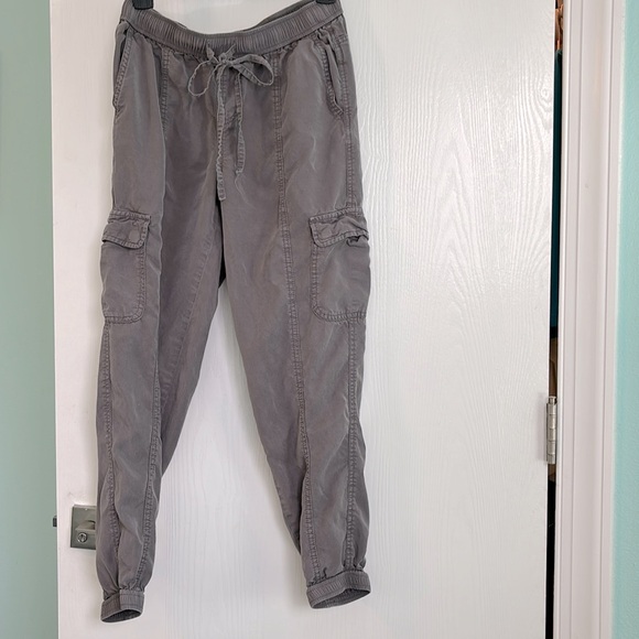 Jogger pant - Picture 1 of 7